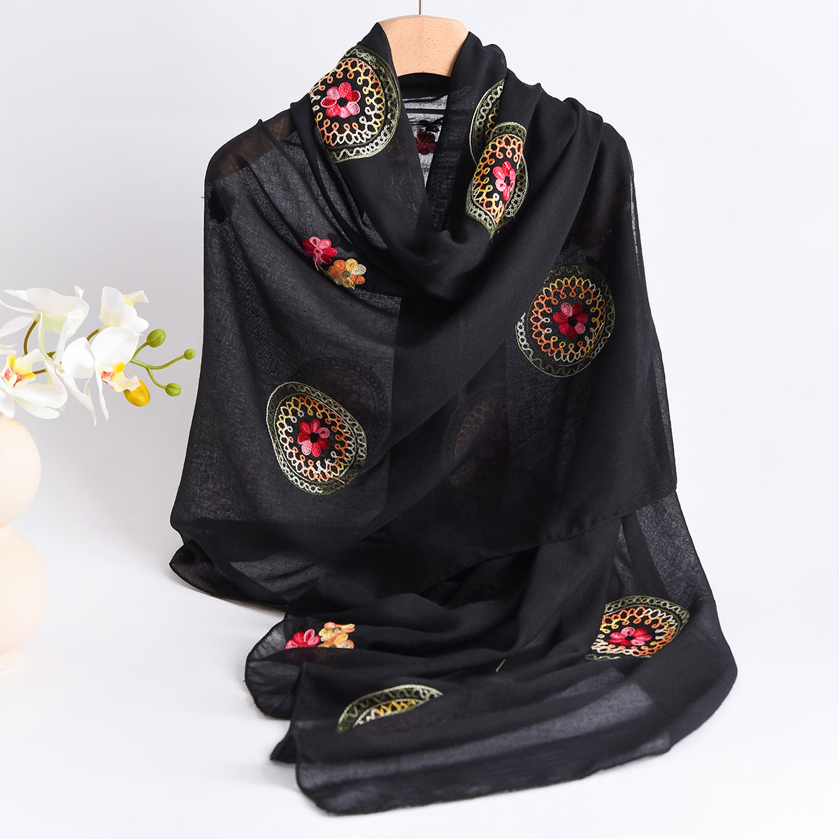 Embroidery Shawl - Letni nowy lekki, oddychający szalik z