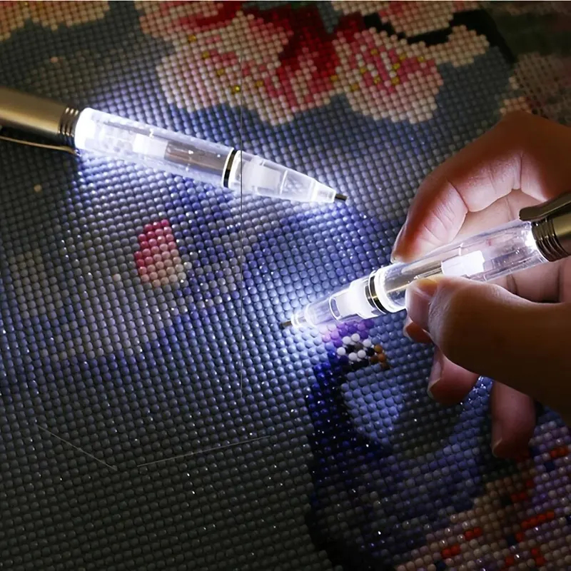 Embroidery Art - Długopis LED do malowania diamentami, 1