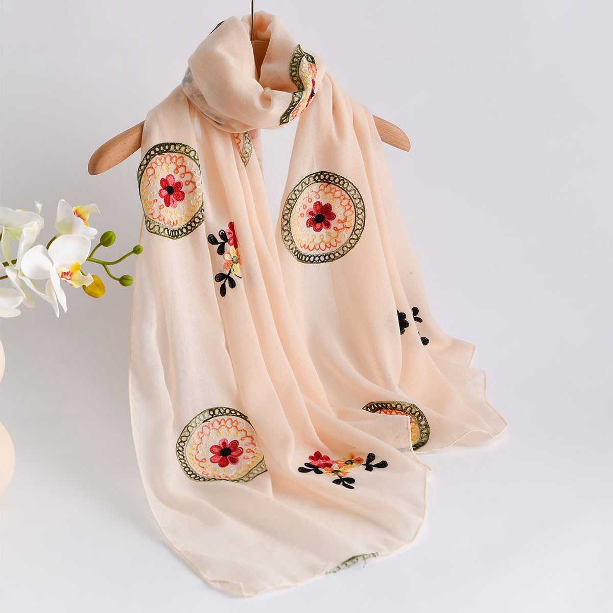 Letni nowy lekki, oddychający  – Embroidery Shawl recenzja i cena