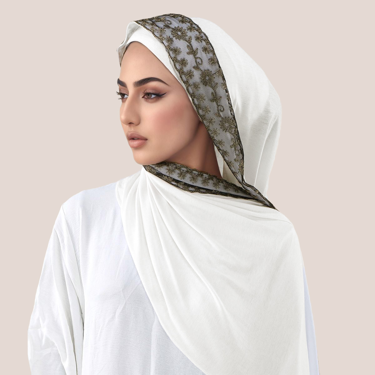 Koronkowy haft, bawełniany dże – Embroidery Shawl recenzja i cena