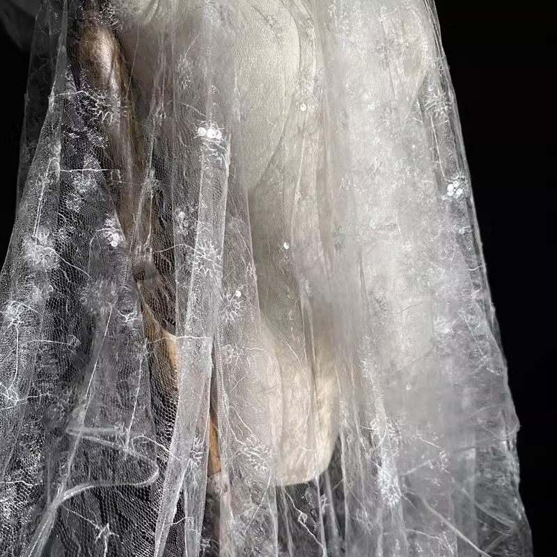 Koronkowa tkanina z haftem kwi – Embroidery Net Dress recenzja i cena