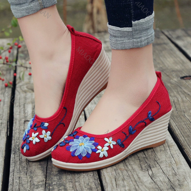 Haftowane damskie wygodne buty – Embroidery Canvas recenzja i cena