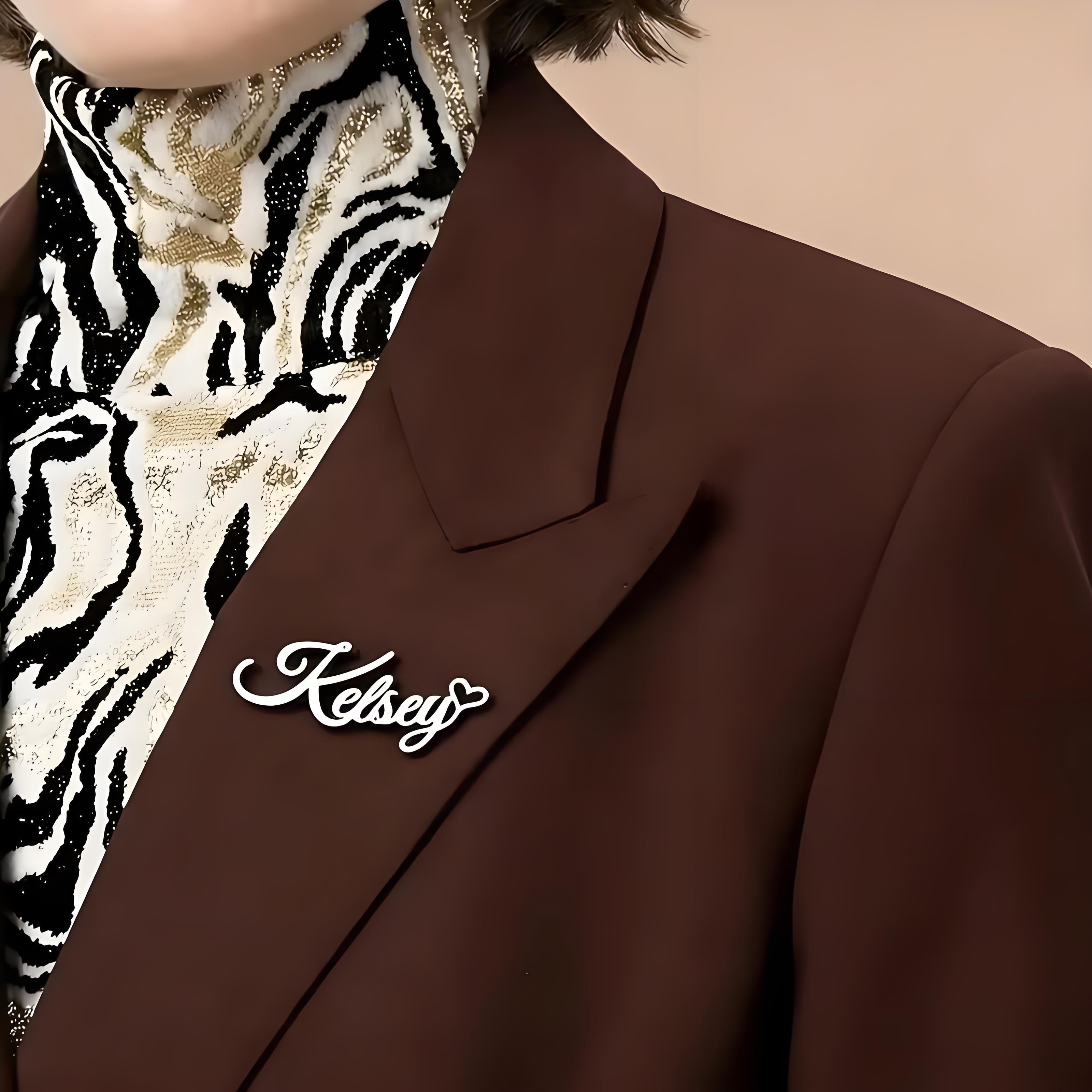 Spersonalizowana przypinka do  – Embroidery Names recenzja i cena