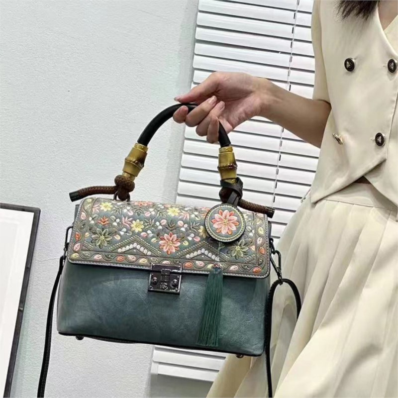 Johnature Haftowana Torebka Ch – Embroidery On Leather recenzja i cena