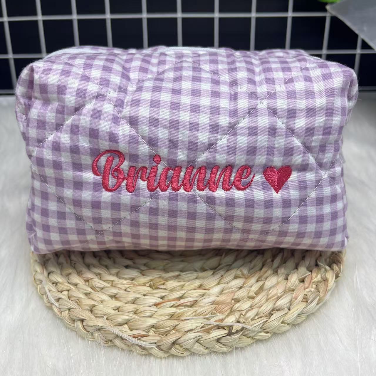 Kosmetyczka w paski o dużej po – Embroidery Names recenzja i cena
